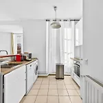 شقة Quartier Bastille Charonne 2 Bedroom With Netflix باريس
