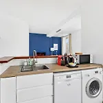 Quartier Bastille Charonne 2 Bedroom With Netflix شقة