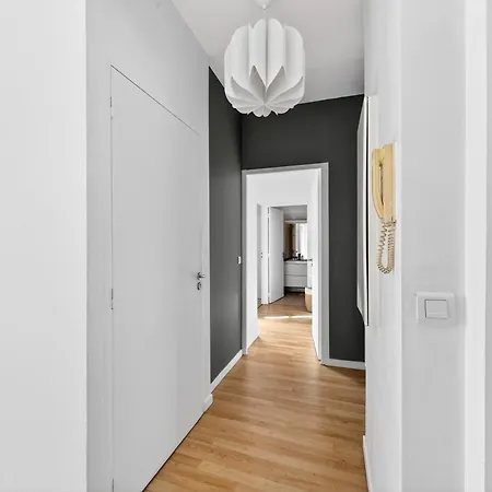 Quartier Bastille Charonne 2 Bedroom With Netflix شقة *
